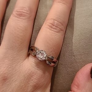 Cubic zirconia stainless steel 1 stone split band ring